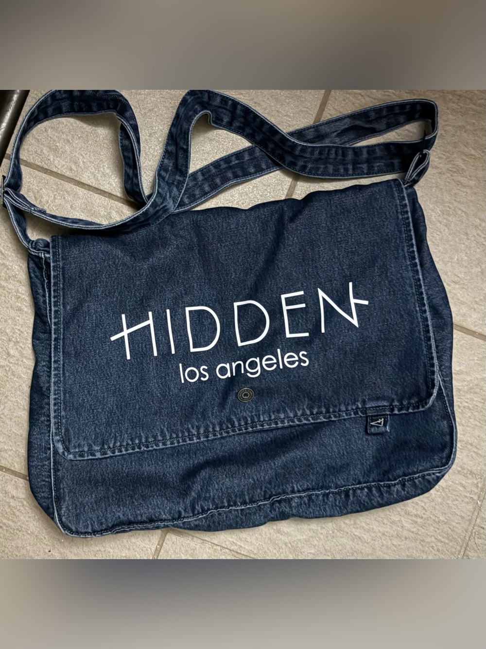 Hidden Los Angeles Denim Shoulder Messenger Bag in Navy